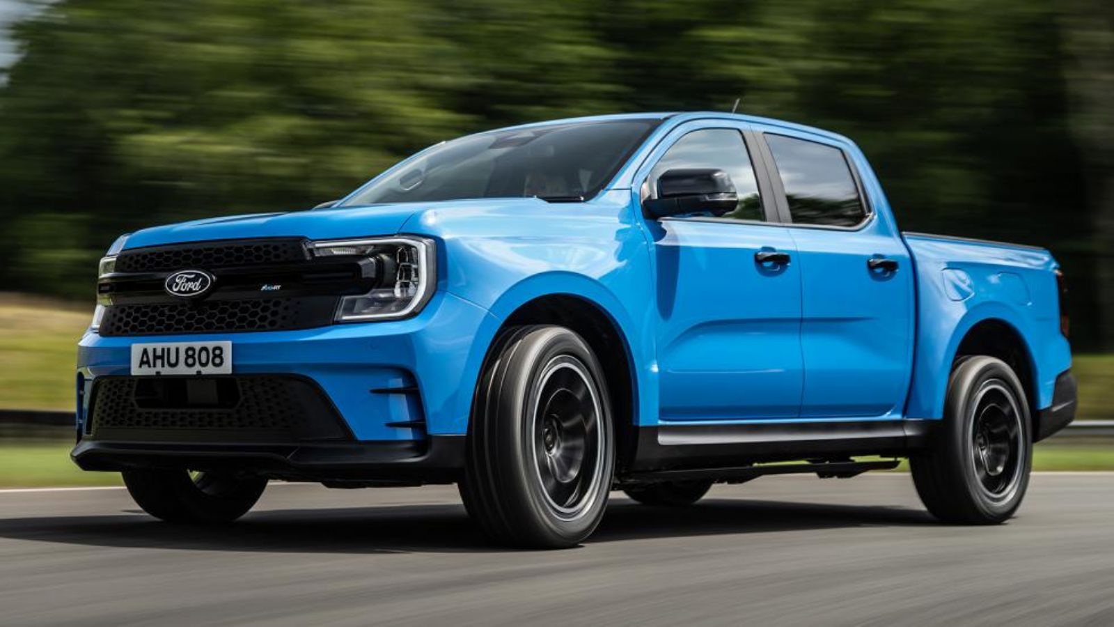 Η νέα υβριδική PHEV έκδοση του Ford Ranger με το πακέτο εξοπλισμού MS-RT, αποδίδει ισχύ 281 αλόγων.  